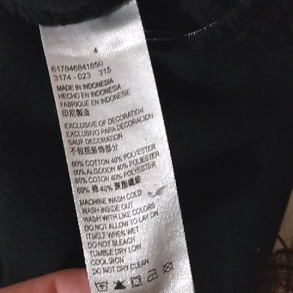 EUC Unisex NIKE Black warm Jogger pants with Large White Swoosh detail - Picture 11 of 12